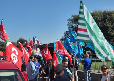Sciopero in Cleaf Spa, Feneal Uil, Filca Cisl, Fillea Cgil: “Il lavoro va riconosciuto, ci vuole rispetto”